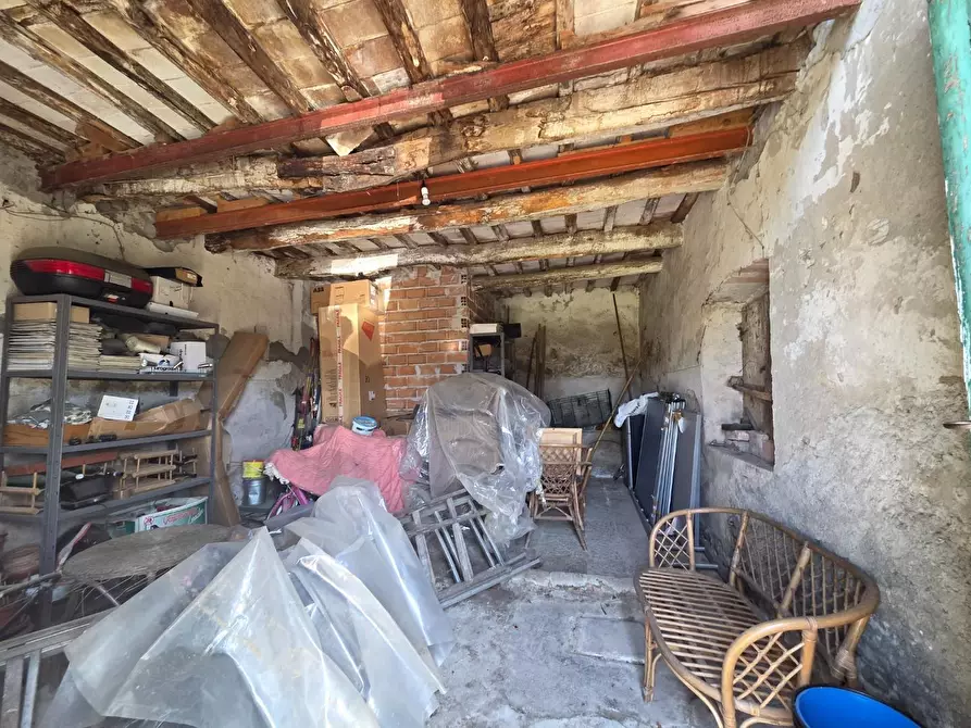 Immagine 17 di Rustico / casale in vendita  a Capannori