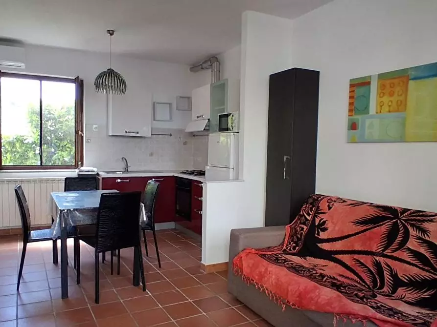 Immagine 9 di Appartamento in vendita  a Lucca