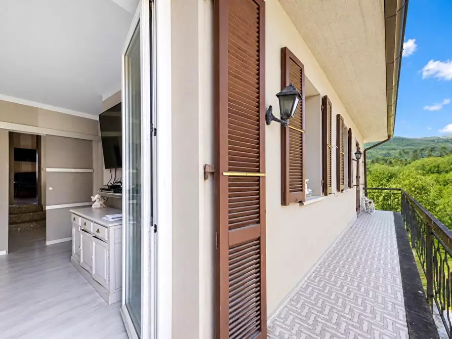 Immagine 20 di Casa semindipendente in vendita  a Tresana