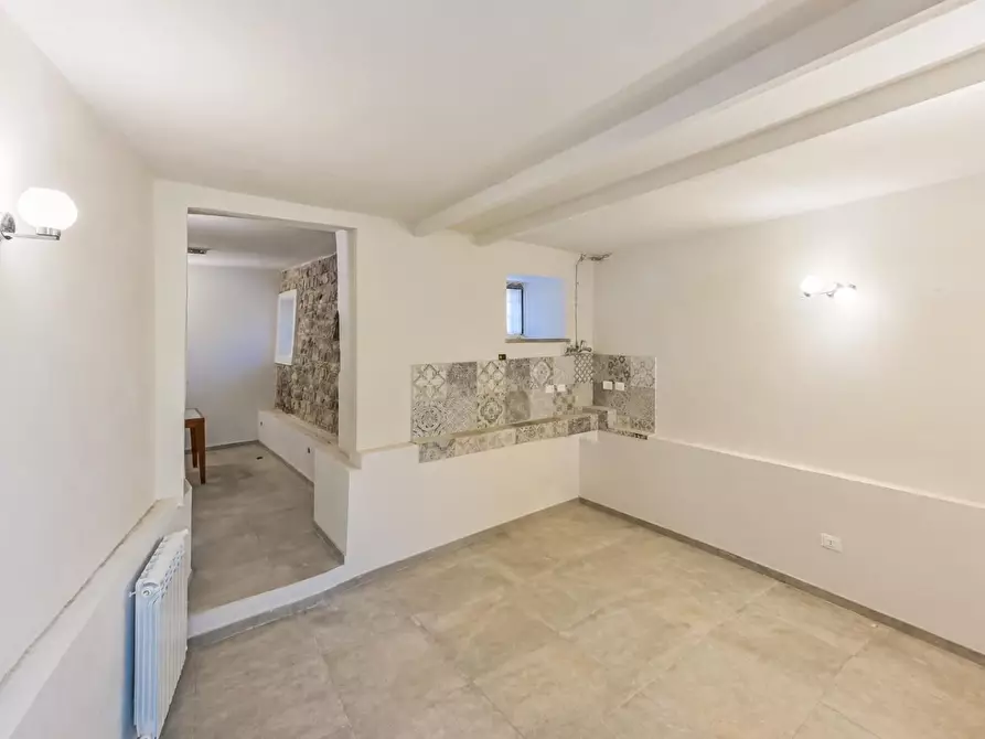 Immagine 40 di Casa semindipendente in vendita  a Tresana