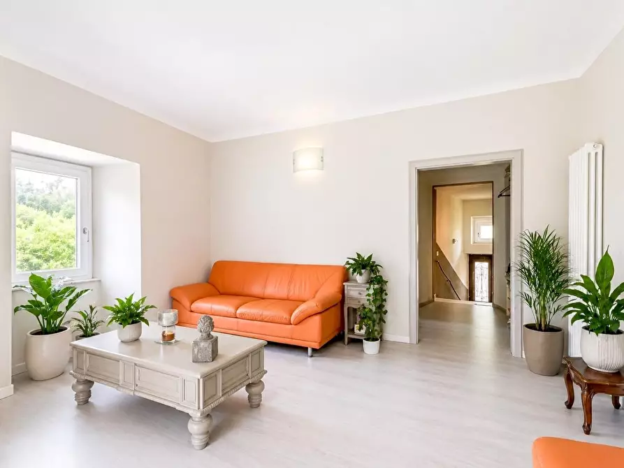 Immagine 8 di Casa semindipendente in vendita  a Tresana
