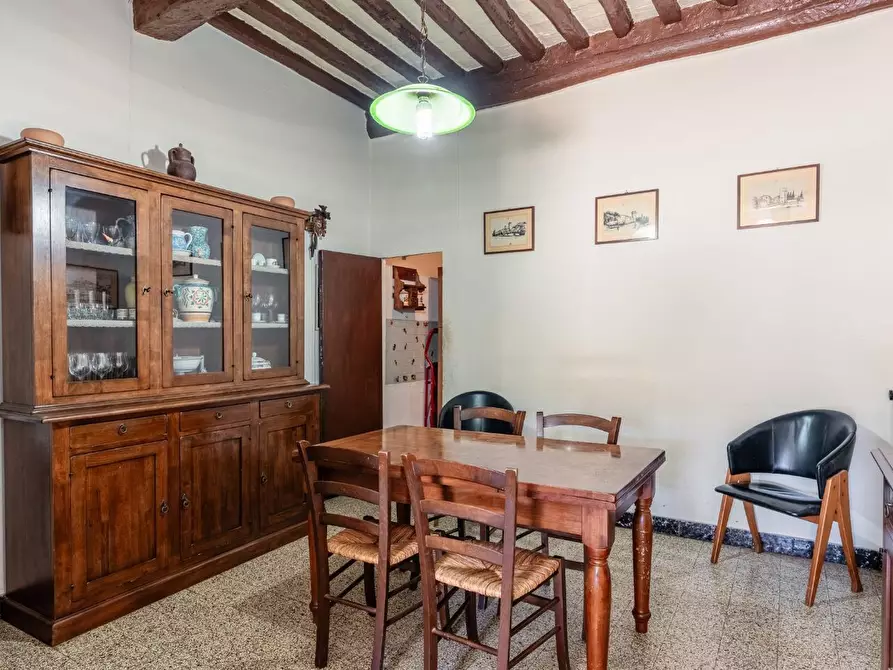 Immagine 8 di Immobile di prestigio in vendita  a Vicopisano