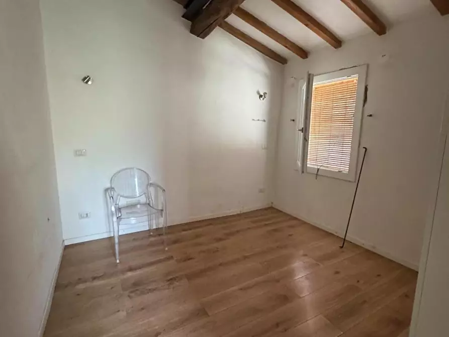 Immagine 13 di Terratetto in vendita  a Lucca