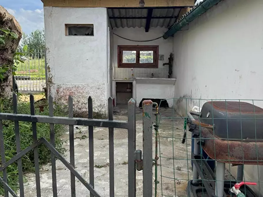 Immagine 2 di Terratetto in vendita  a Lucca