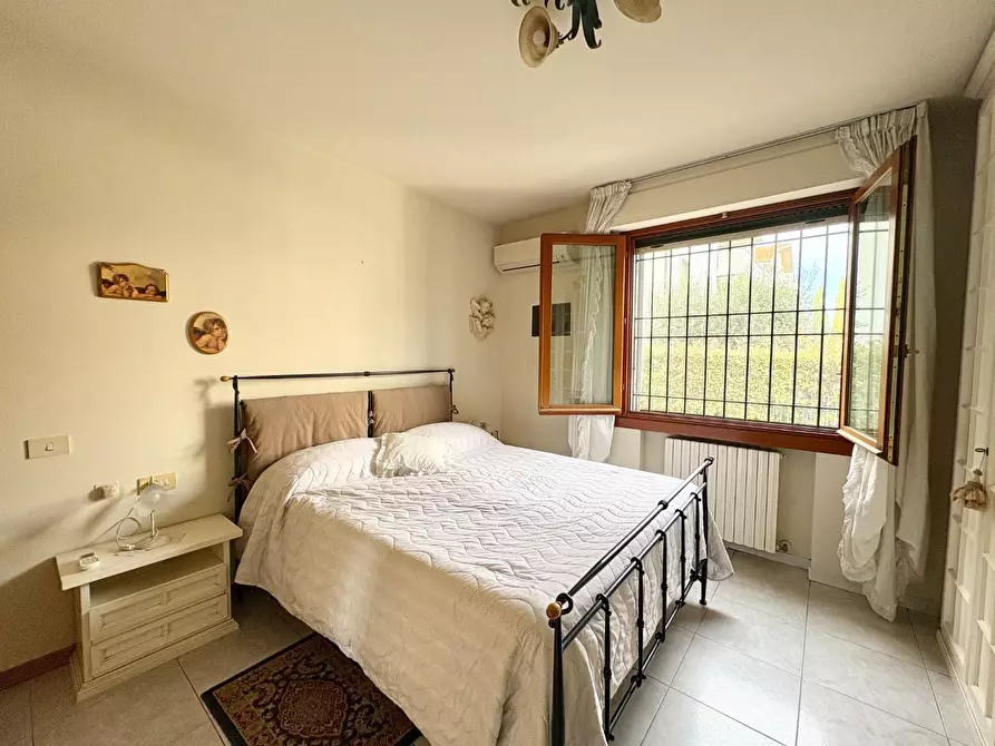Immagine 23 di Appartamento in vendita  a Empoli