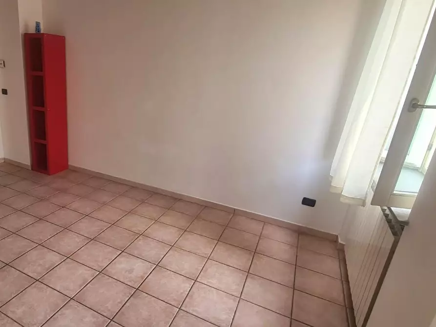 Immagine 6 di Appartamento in vendita  a Livorno