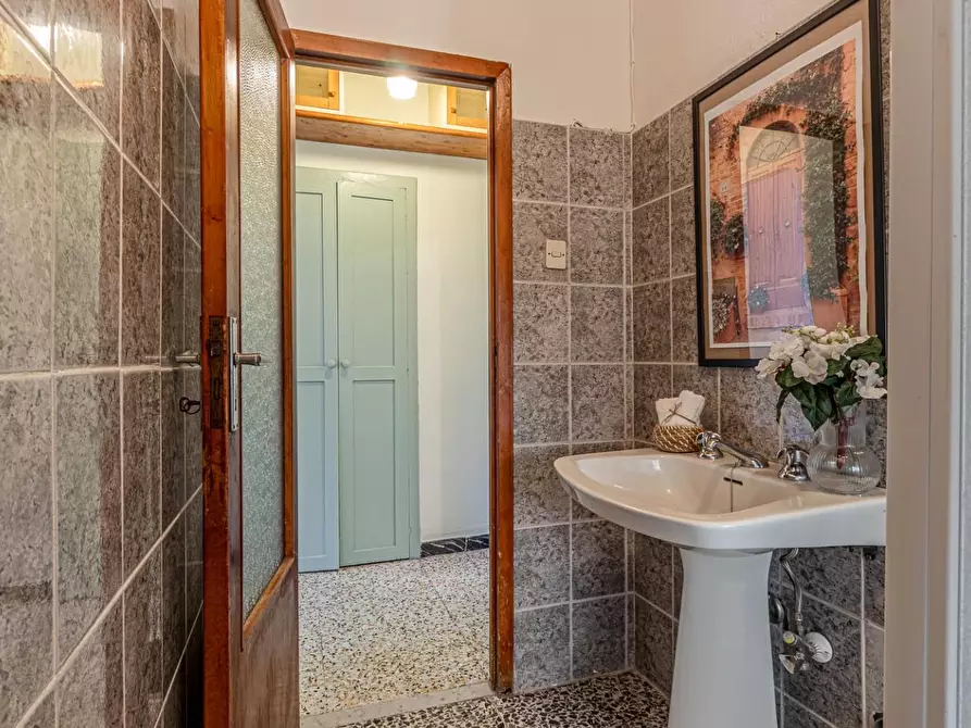 Immagine 29 di Appartamento in vendita  a Pomarance