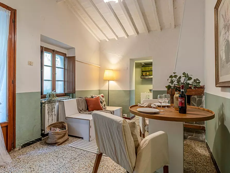 Immagine 48 di Appartamento in vendita  a Pomarance