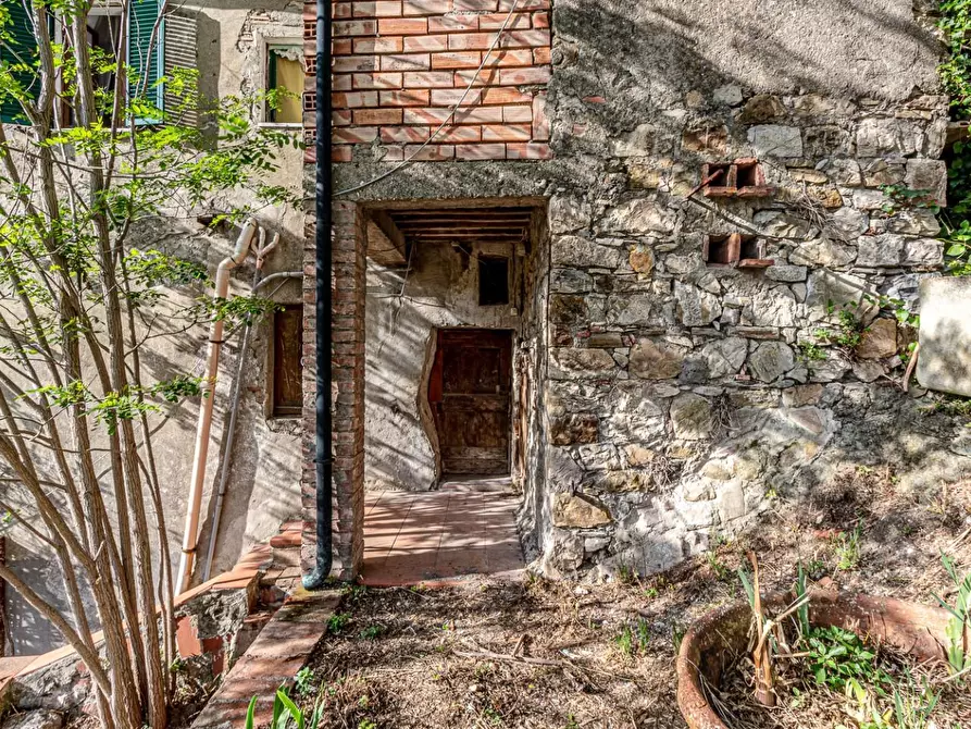 Immagine 55 di Appartamento in vendita  a Pomarance
