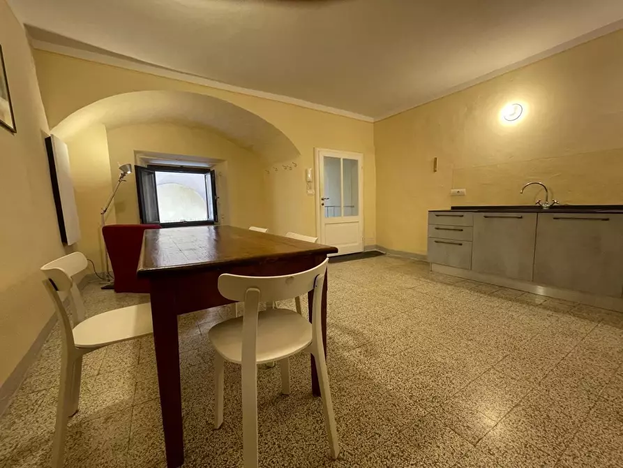 Immagine 5 di Appartamento in vendita  a Siena