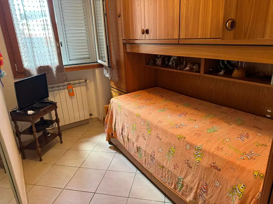 Immagine 9 di Appartamento in vendita  a Montignoso