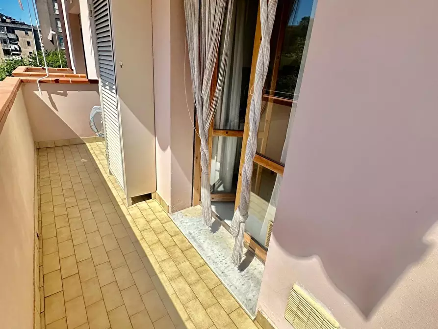 Immagine 19 di Appartamento in vendita  a Carrara