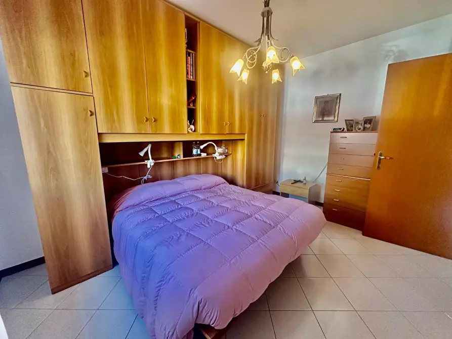 Immagine 27 di Appartamento in vendita  a Carrara