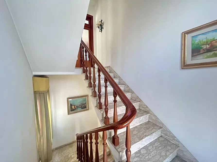 Immagine 24 di Appartamento in vendita  a Empoli