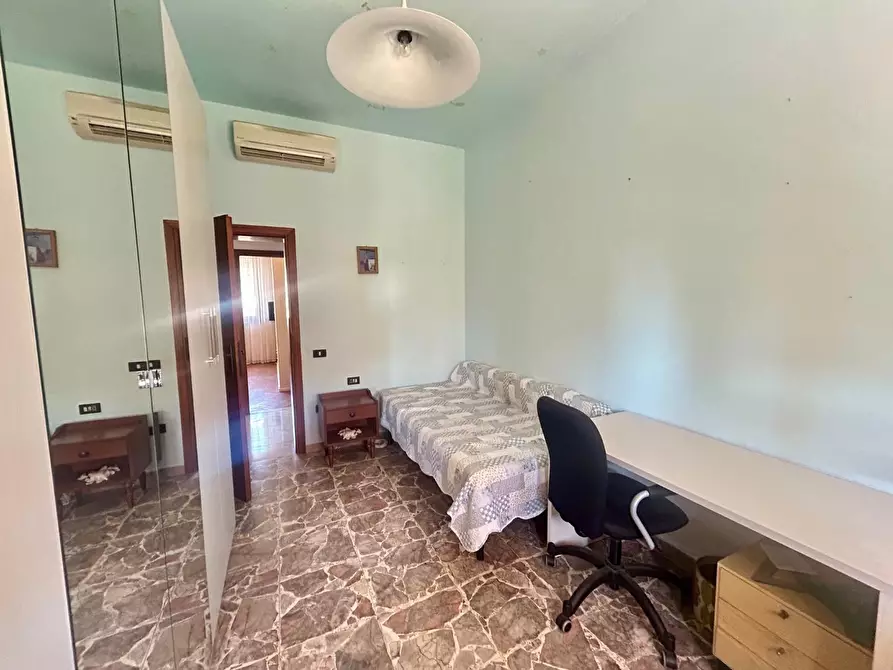 Immagine 16 di Appartamento in vendita  a Empoli