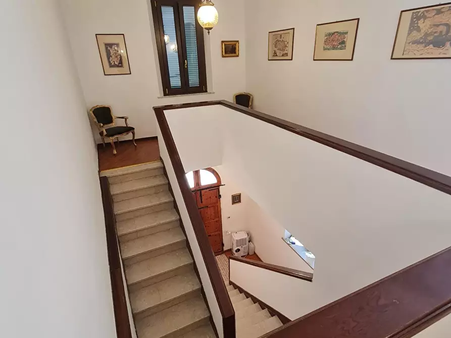 Immagine 1 di Appartamento in vendita  a Pisa