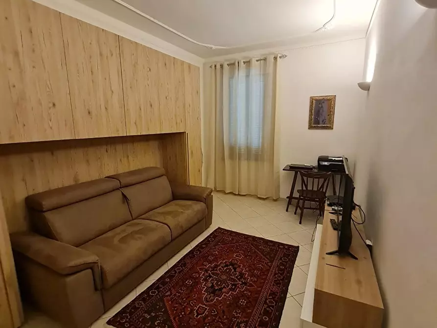 Immagine 10 di Appartamento in vendita  a Pisa
