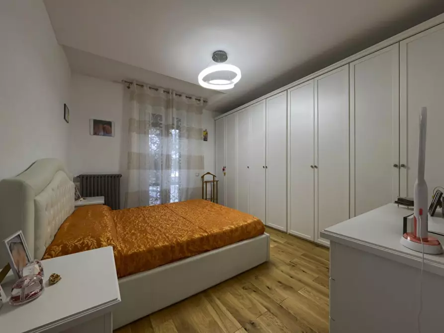 Immagine 12 di Appartamento in vendita  a Firenze