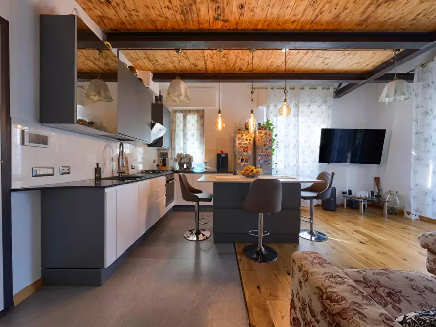 Immagine 1 di Appartamento in vendita  a Firenze