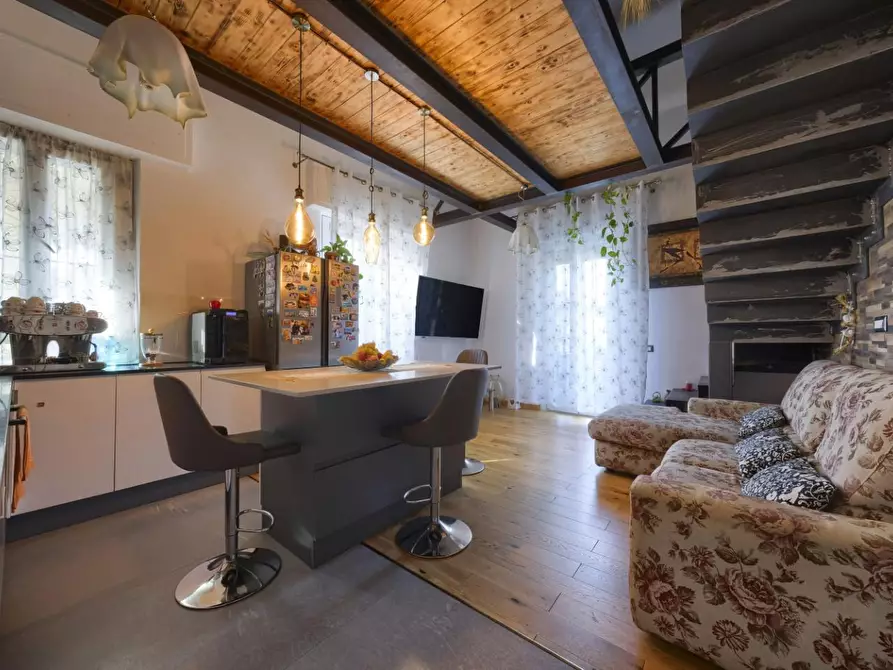 Immagine 2 di Appartamento in vendita  a Firenze
