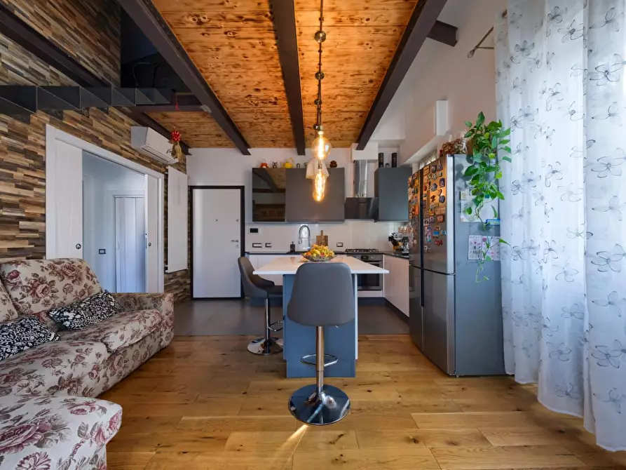Immagine 4 di Appartamento in vendita  a Firenze