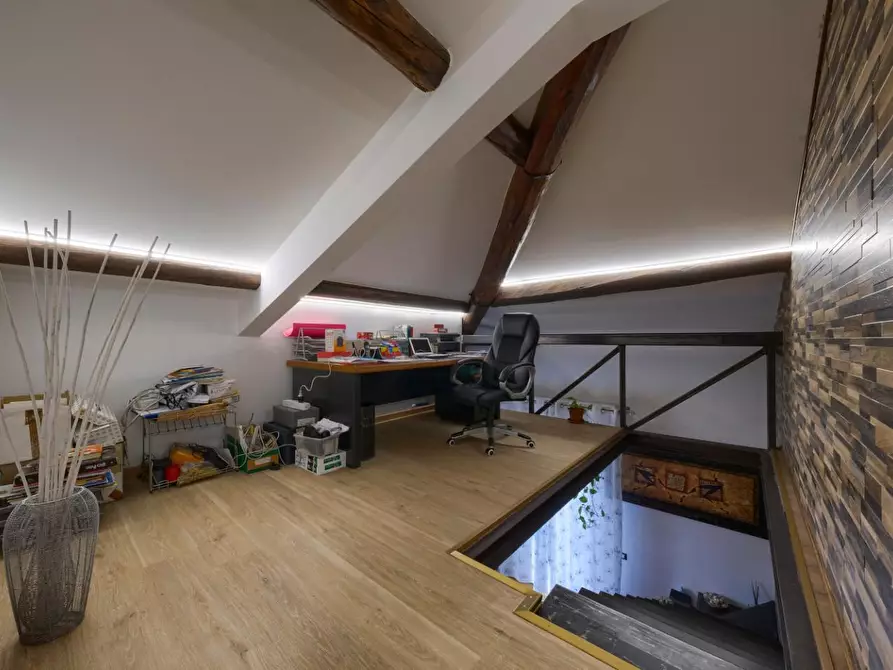 Immagine 8 di Appartamento in vendita  a Firenze