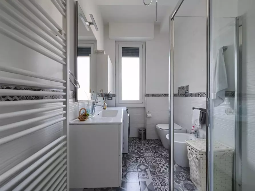 Immagine 17 di Appartamento in vendita  a Firenze