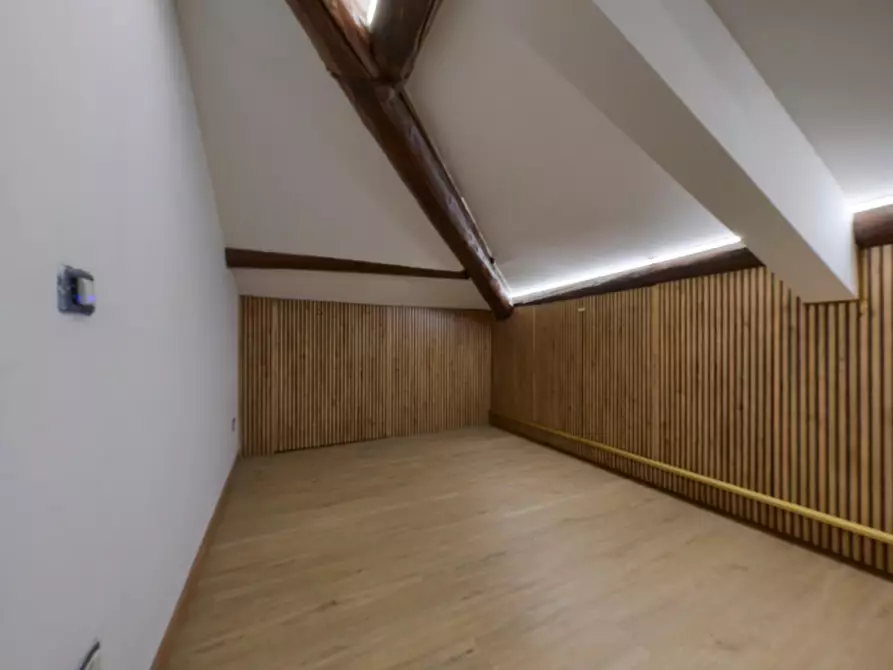 Immagine 25 di Appartamento in vendita  a Firenze