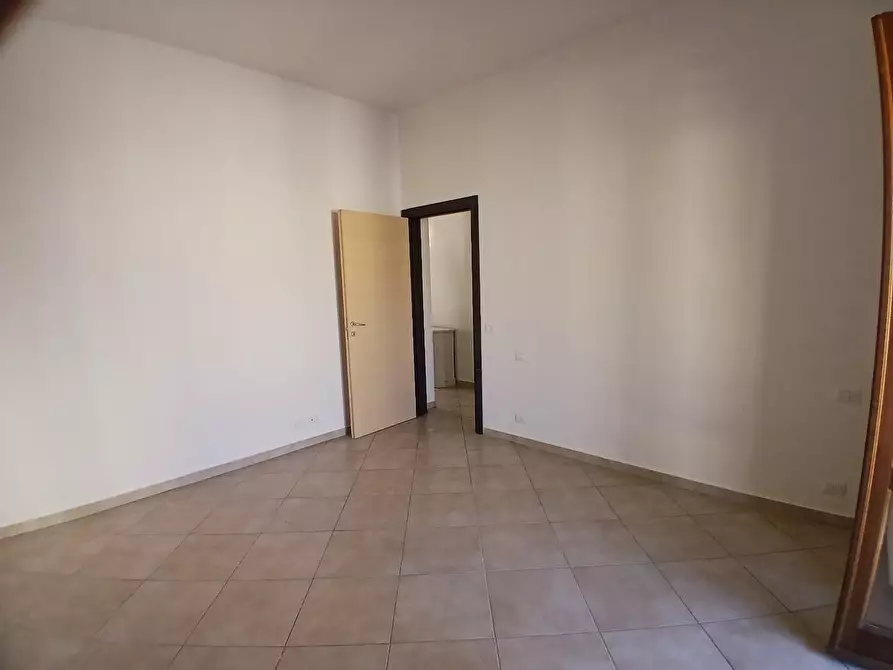Immagine 15 di Appartamento in vendita  a Rosignano Marittimo