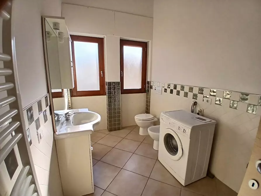 Immagine 20 di Appartamento in vendita  a Rosignano Marittimo