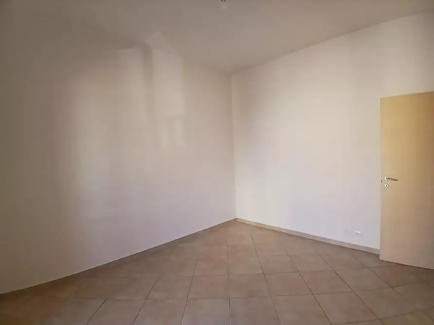 Immagine 14 di Appartamento in vendita  a Rosignano Marittimo