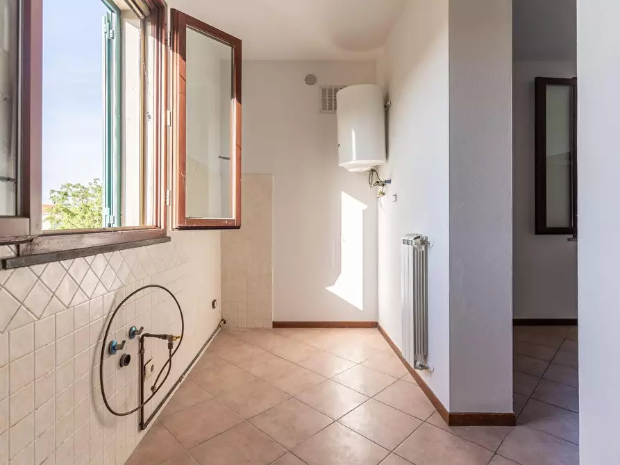 Immagine 9 di Appartamento in vendita  a Santa Croce Sull'arno