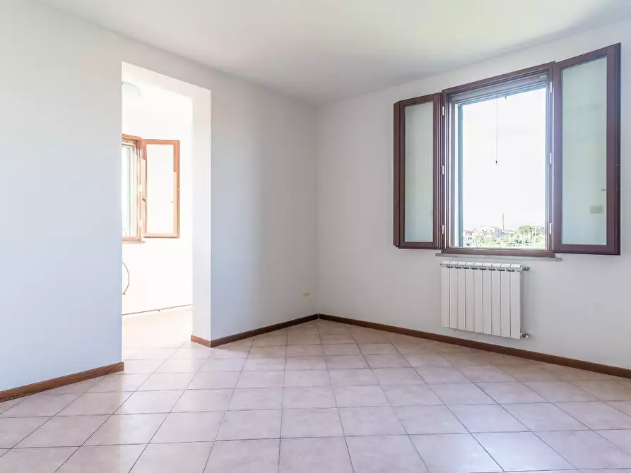Immagine 6 di Appartamento in vendita  a Santa Croce Sull'arno