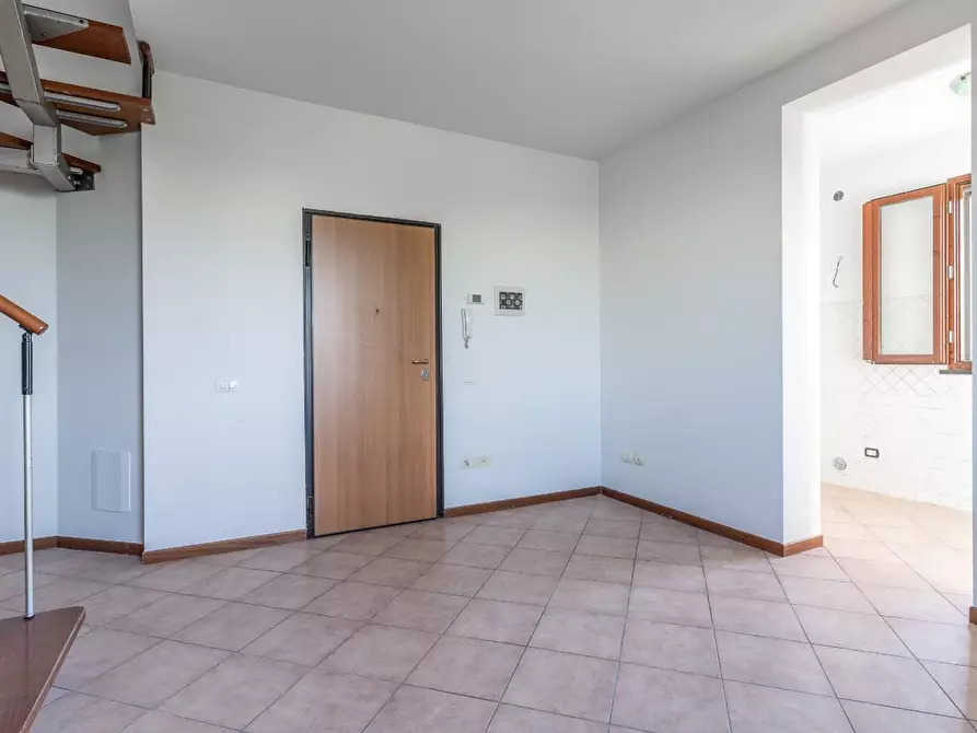 Immagine 4 di Appartamento in vendita  a Santa Croce Sull'arno