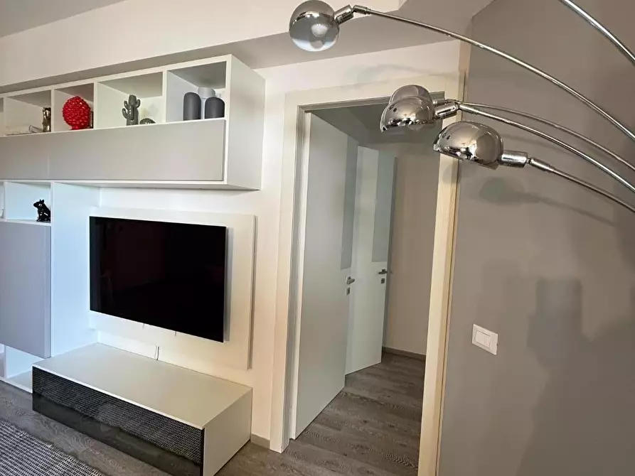 Immagine 20 di Appartamento in vendita  a Massa