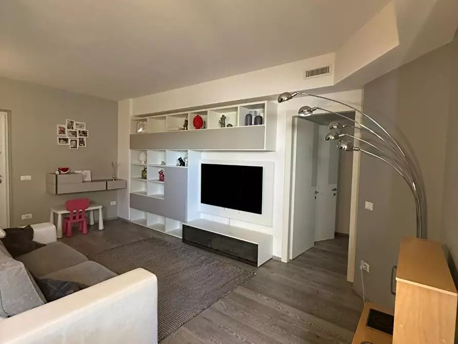 Immagine 19 di Appartamento in vendita  a Massa