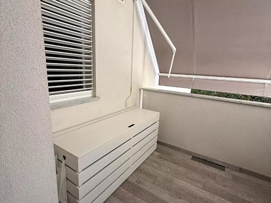 Immagine 10 di Appartamento in vendita  a Massa