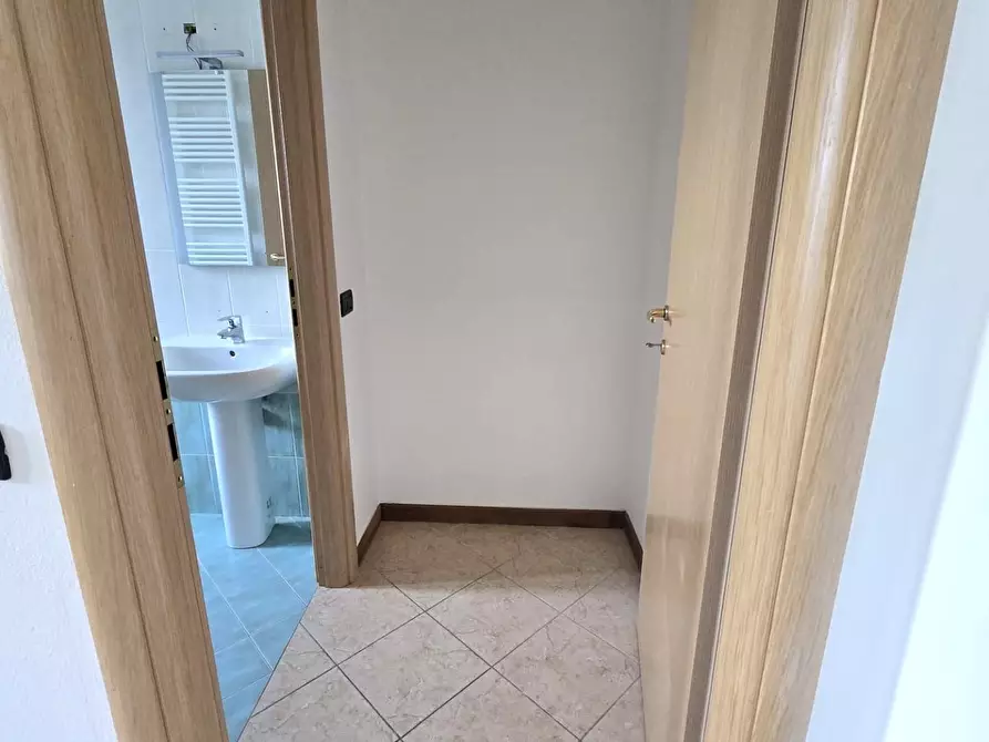 Immagine 6 di Appartamento in vendita  a Colle Di Val D'elsa