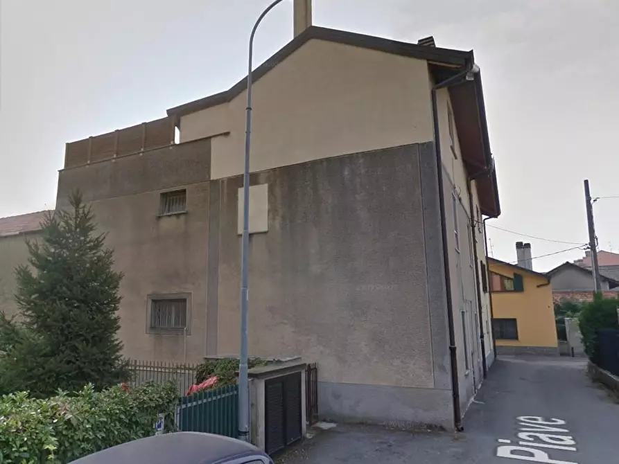 Immagine 1 di Appartamento in vendita  a Cambiago