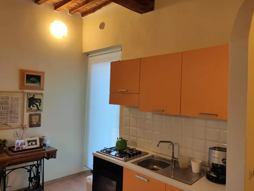 Immagine 2 di Appartamento in affitto  a Buonconvento