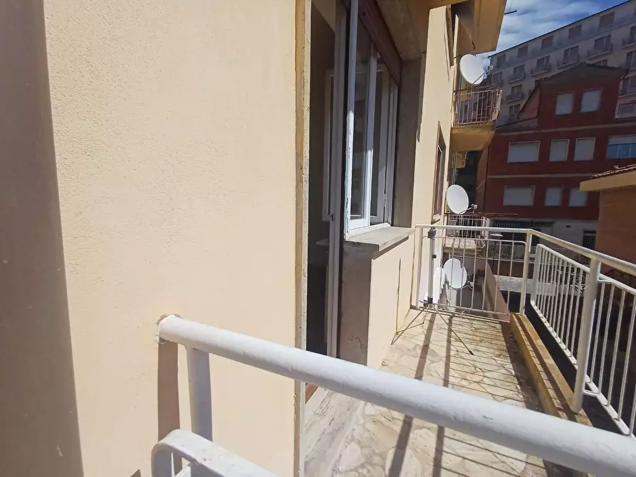 Immagine 26 di Appartamento in vendita  a Siena