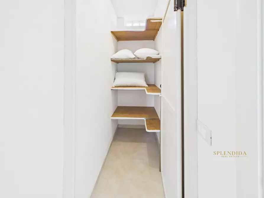 Immagine 24 di Villa in affitto  a Forte Dei Marmi