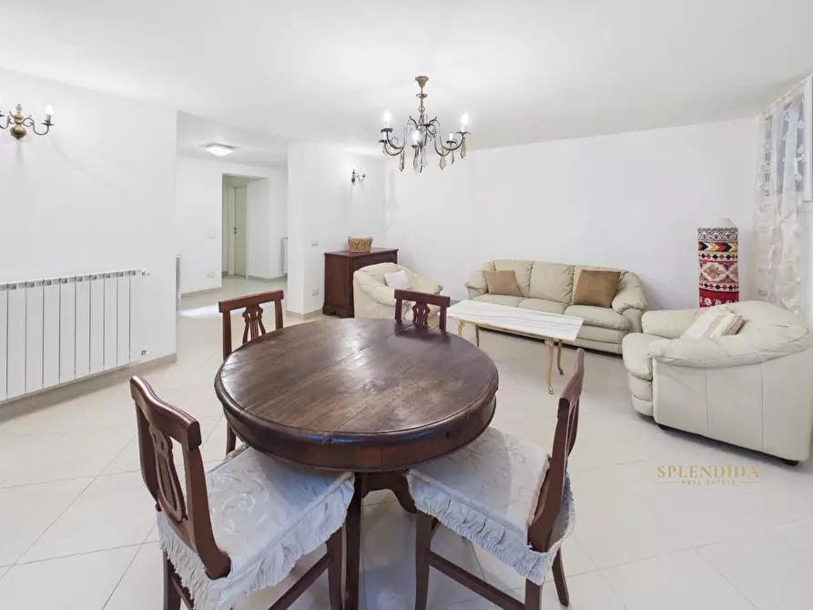 Immagine 34 di Villa in affitto  a Forte Dei Marmi