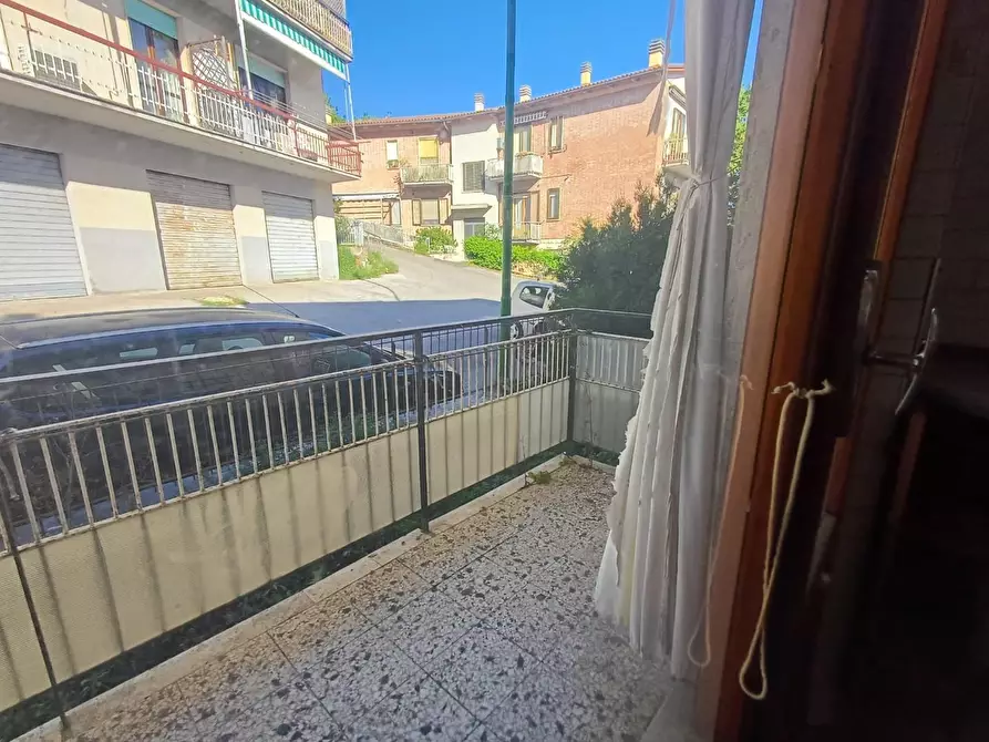 Immagine 13 di Appartamento in vendita  a Siena
