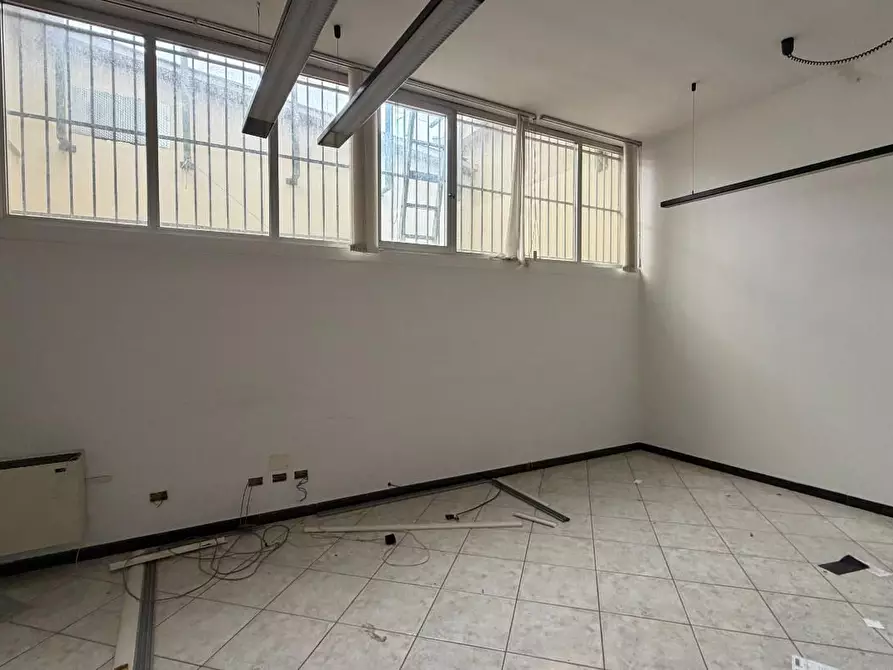 Immagine 25 di Capannone industriale in vendita  a Empoli