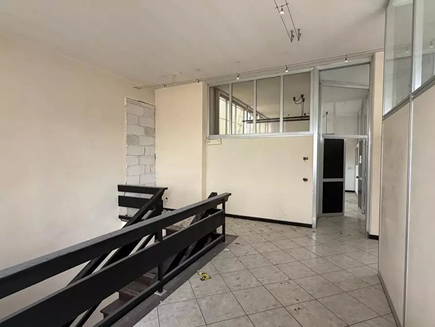 Immagine 23 di Capannone industriale in vendita  a Empoli