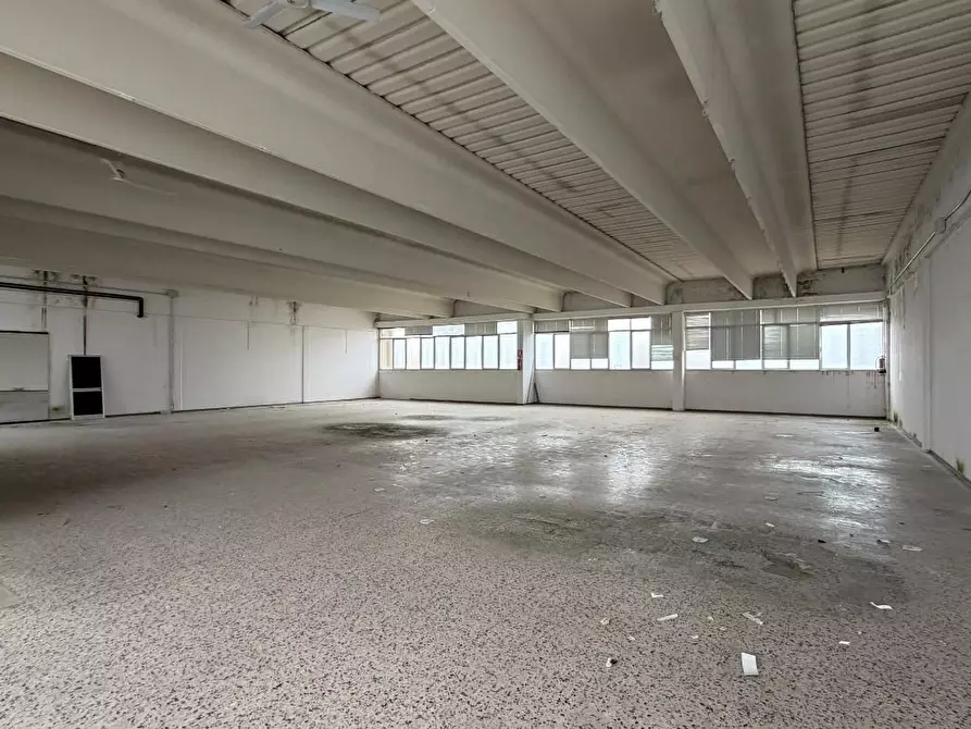 Immagine 26 di Capannone industriale in vendita  a Empoli