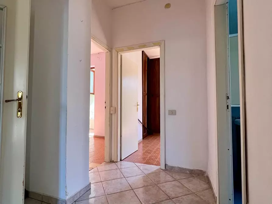 Immagine 13 di Appartamento in vendita  a Massa