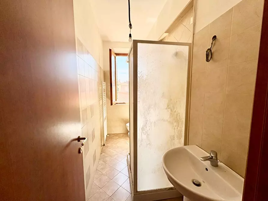 Immagine 9 di Appartamento in vendita  a Empoli