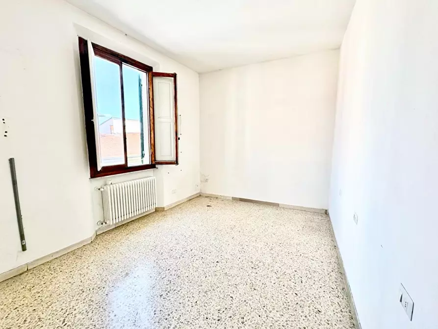 Immagine 13 di Appartamento in vendita  a Empoli